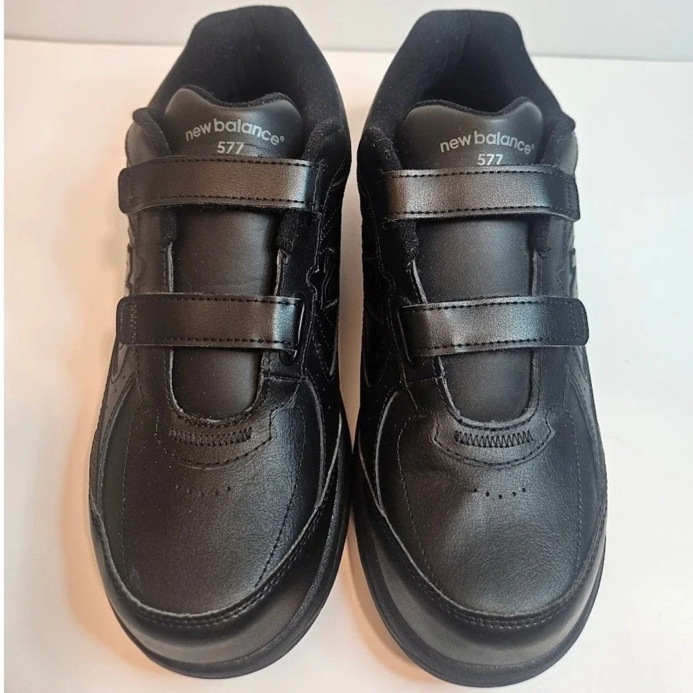 New Balance 577 Mens Walking Shoes Black Leather Hook Loop MW577VK 11 2E Wide